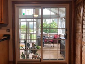 Sliding_gliding_Doors_patio_Doors_white_grille
