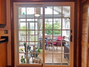 Sliding_gliding_Doors_patio_Doors_white_grille